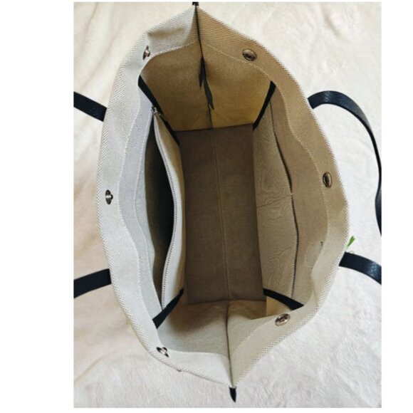 New LongChamp Essential L Tote bag Ecru Canvas - Picture 11 of 12